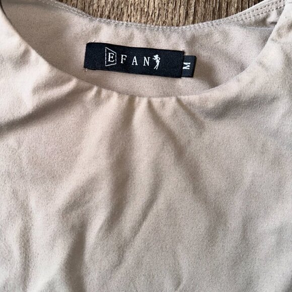 E FAN Medium Women's Taupe Tank Top Buttery Soft High Neck Cropped - Picture 6 of 12